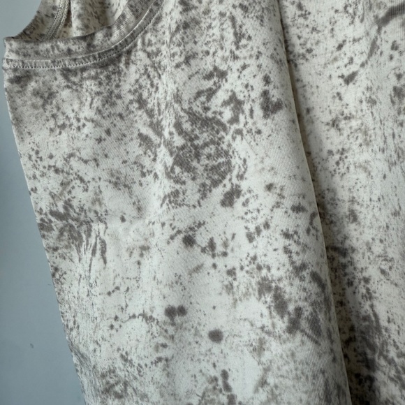 Lululemon Love Tank Top - Picture 5 of 5